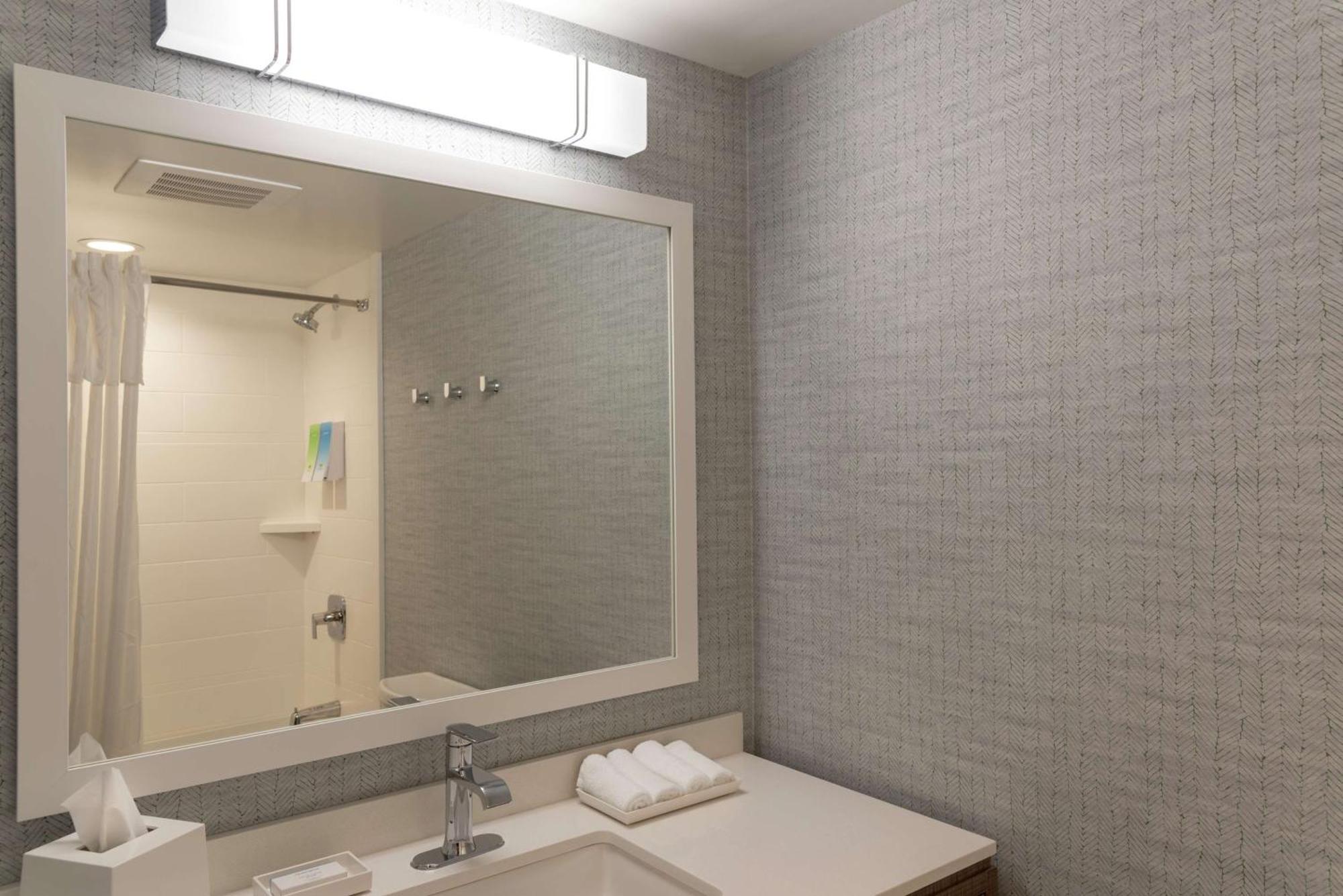 Home2 Suites By Hilton Indianapolis Airport Indianápolis Exterior foto