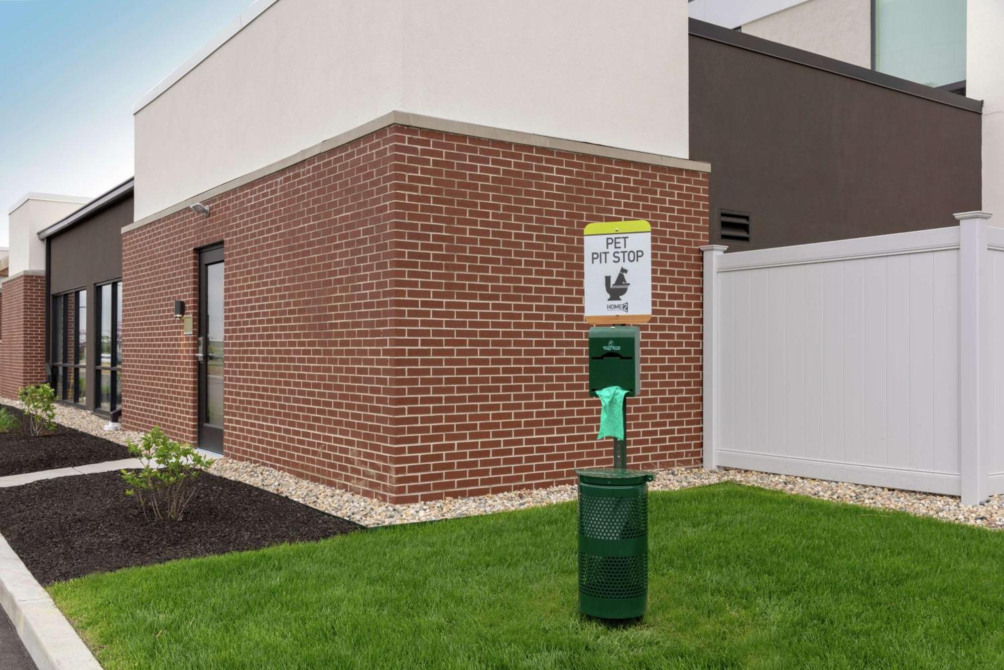 Home2 Suites By Hilton Indianapolis Airport Indianápolis Exterior foto